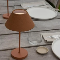 BORDSLAMPA TEYA