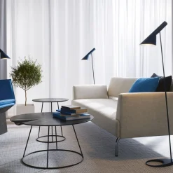 GOLVLAMPA AJ