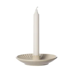 LJUSSTAKE ERNST
