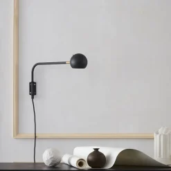 VÄGGLAMPA YES